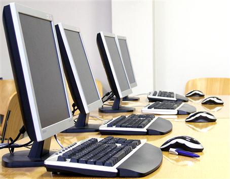 Tuyen Thiet Ke Web Do Hoa Vien